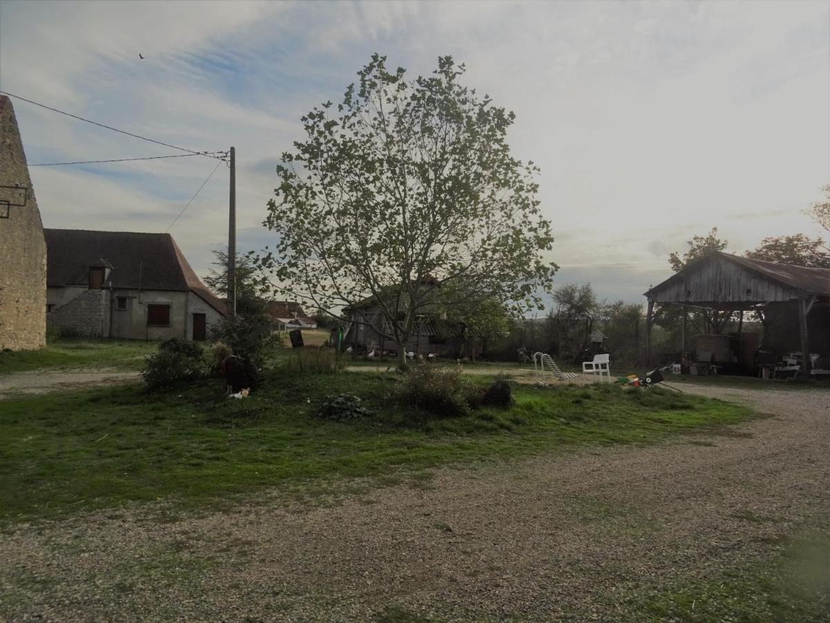 Chambre A La Ferme Chez L'Habitant Besson Eksteriør billede